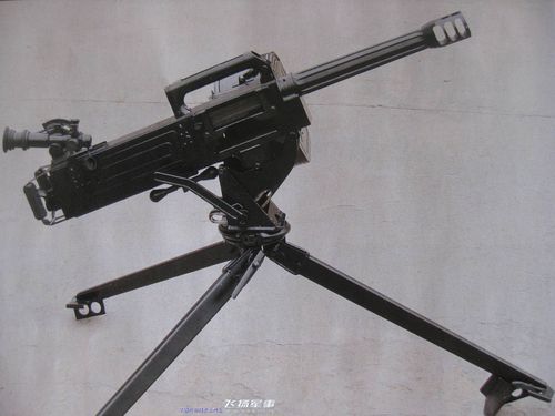 qlz87式(简称87式)35mm自动榴弹发射器是我军第一代步兵班组制式榴弹