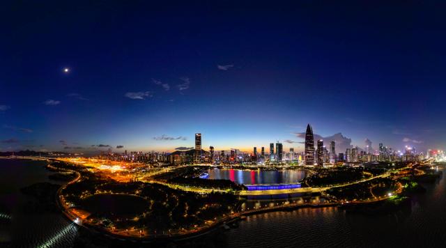 如果你在深圳,一定要来这里一次,看海看夕阳看繁华夜景!