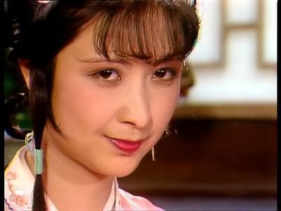 张明明在87版《红楼梦》中扮演尤二姐,眼角眉梢都是
