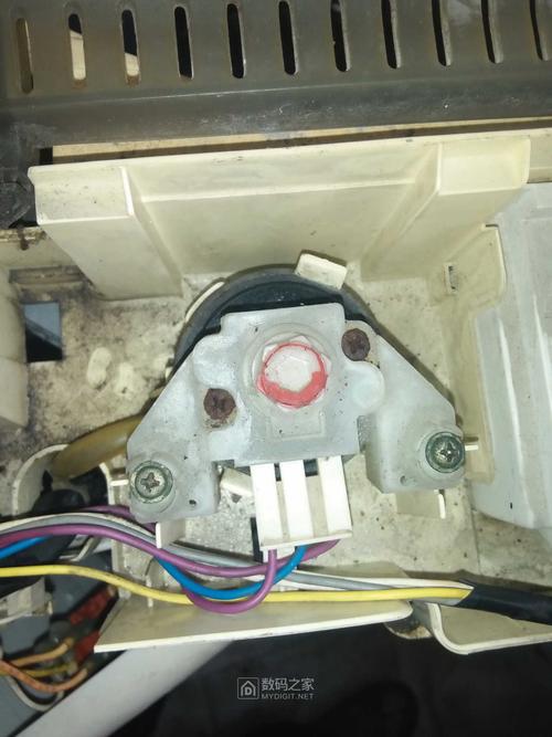 倒装水位传感器修复小天鹅洗衣机xqb62502g不进水