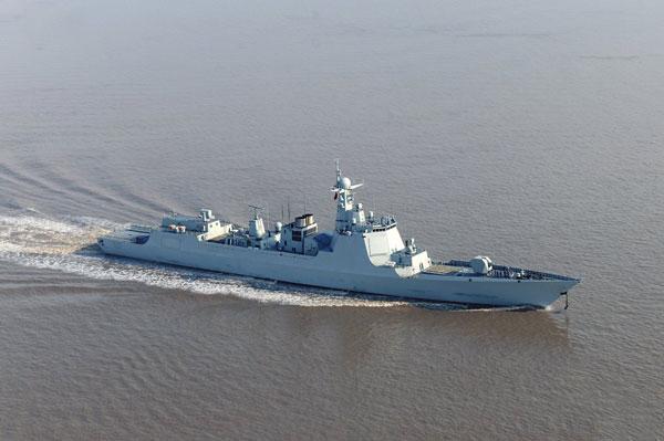 央视近日报道中国最新升级052d驱逐舰的威力有多强大!