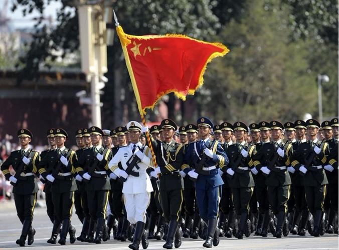 新中国成立以来,在国庆庆典上共进行过15次阅兵.