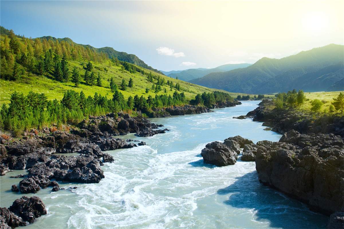 今日介绍六张山川风景图:人生必看美景,气势磅礴,风景秀丽.