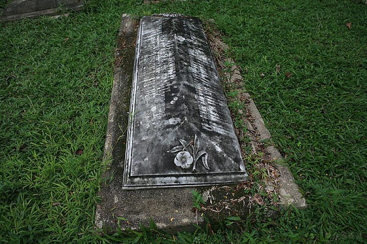马来西亚 槟城基督教墓地,这里也埋葬这最早来到这里的中国人_高清