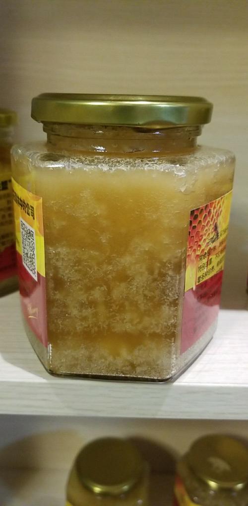 你知道么"液体蜂蜜可能有真假的问题,而完全结晶的蜂蜜一般就是真蜜"