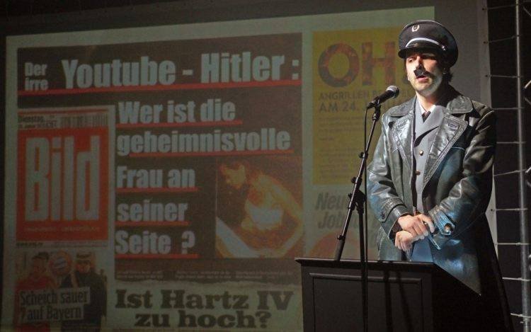 《希特勒回来了》:这部黑色喜剧,其实严肃到令你后背发冷!