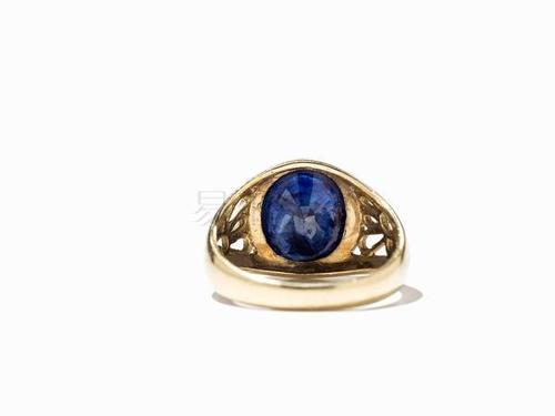 goldring with a faceted sapphire of c. 2.5 ct, 14 k yellow gold