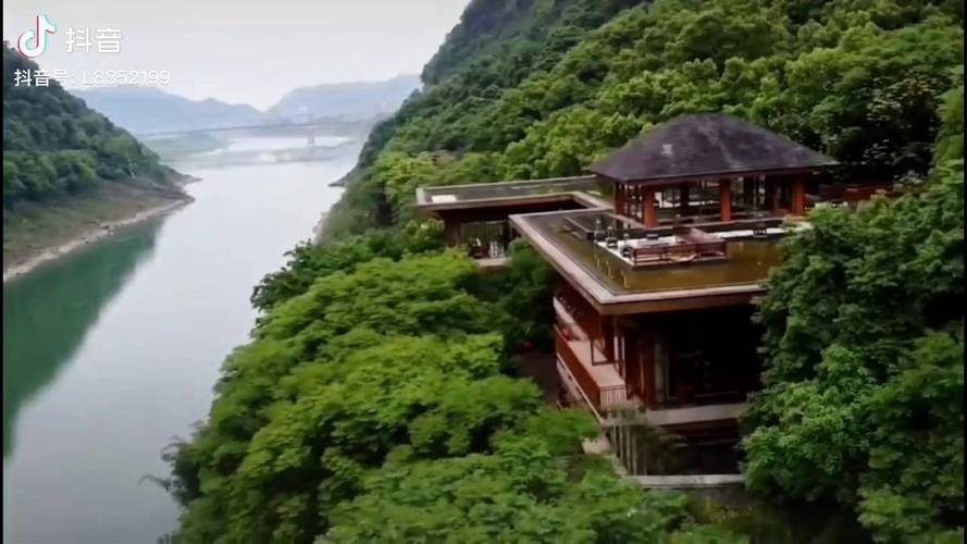 悬崖上的重庆柏联酒店避世静修圣地带你看风景柏联酒店柏联普洱