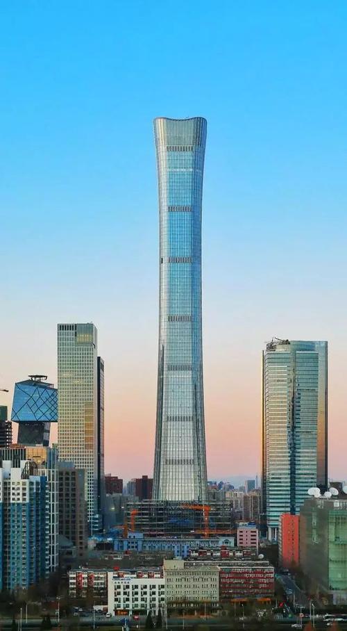 北京第一高楼中国尊逐步交付使用