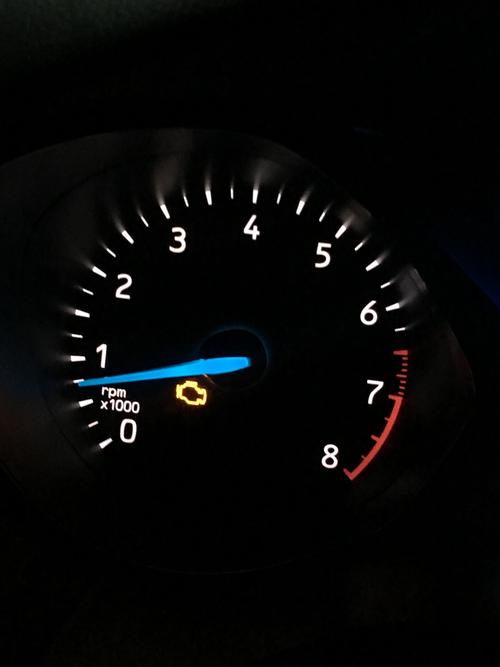 发动机故障灯亮查出是燃油问题怎么办