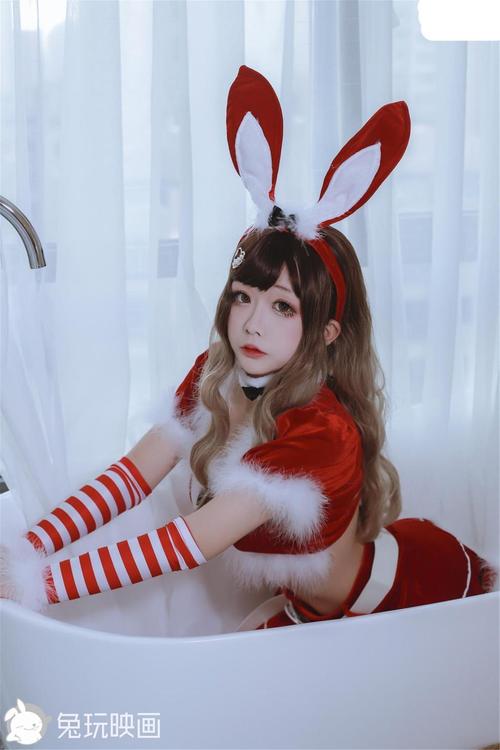 《cosplay日常》兔玩映画之小兔子姐姐圣诞cos_休闲区论坛_九游论坛