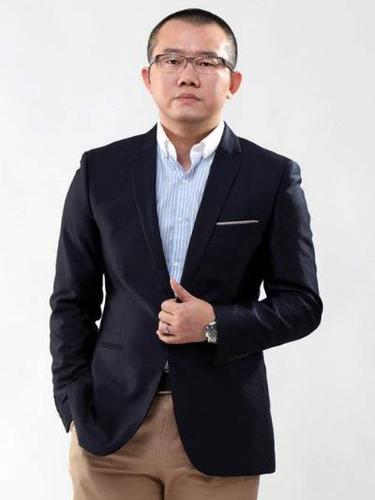 涂磊,1977年6月10日出生于江西省南昌市,中国内地男主持人,毕业于南方