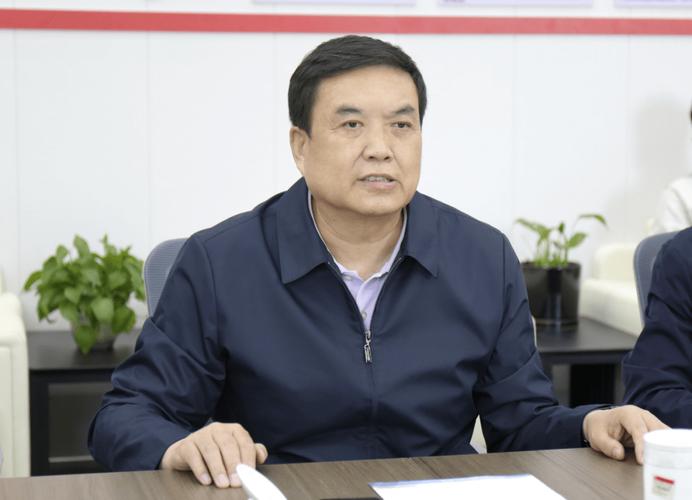 党委书记刘文山代表学院党委对属地疾控部门提出的指导性意见表示感谢