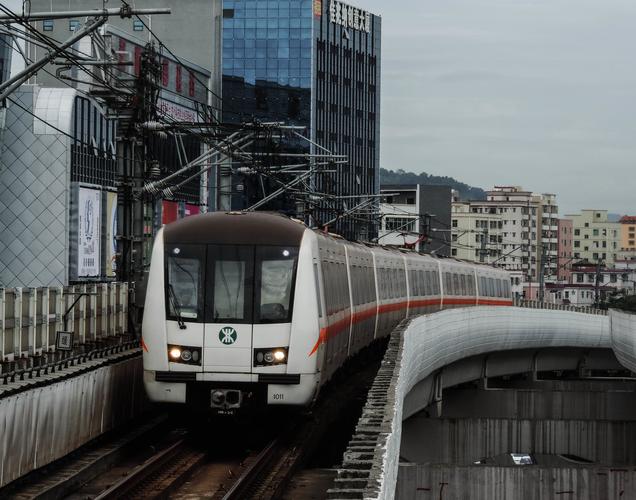 深圳地铁1号线高架段