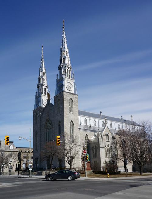 加游记之渥村最古老最豪华教堂-渥太华圣母大教堂