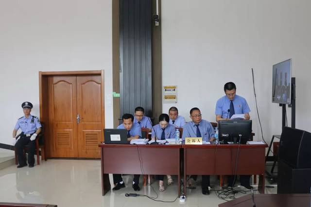 弋阳县人民法院公开开庭审理舒德智等19人涉嫌黑社会性质组织犯罪案件